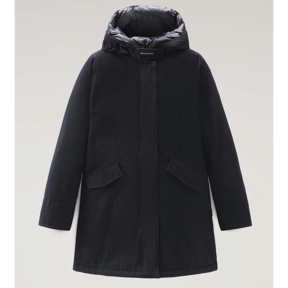 NWT Woolrich down parka